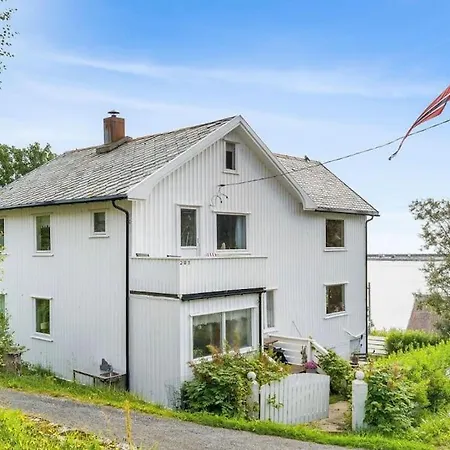 Fishermans House - Mountain & Seaview Vakantiehuis