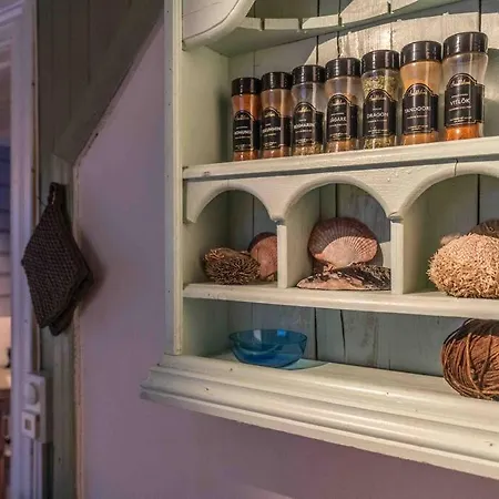 Fishermans House - Mountain & Seaview Feriehus