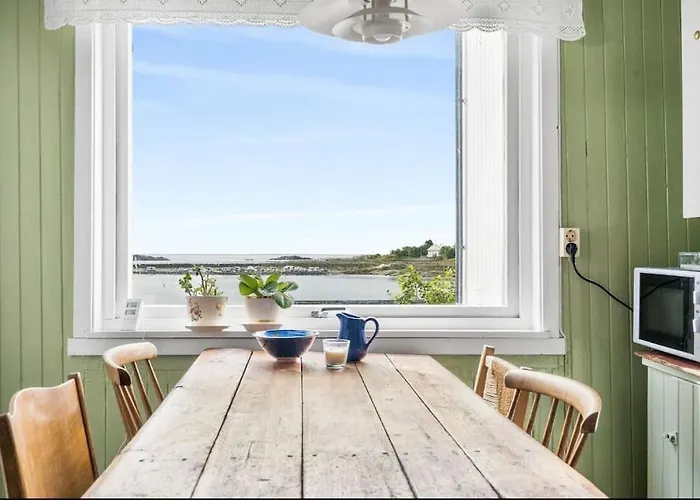 Fishermans House - Mountain & Seaview * Reine