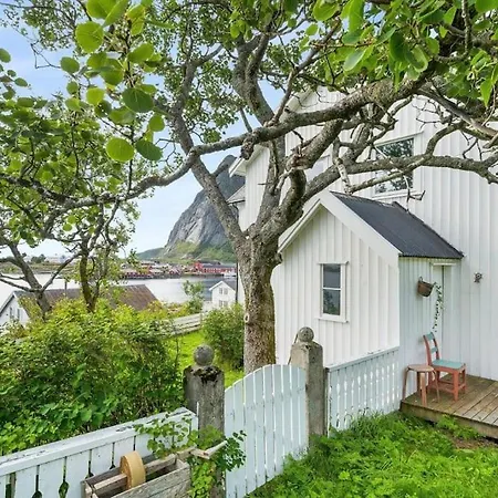 Fishermans House - Mountain & Seaview *